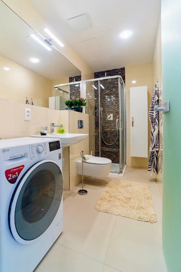 Ines Apartment ปราก ภายนอก รูปภาพ